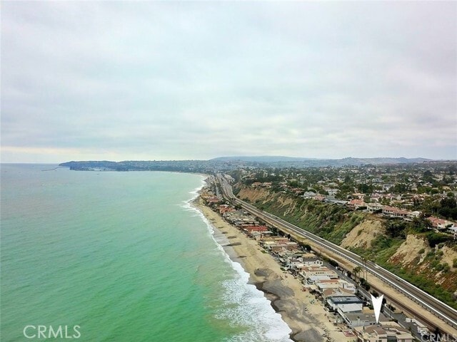 35325 Beach Rd