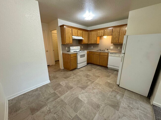 Photo - 3701 Ys Pak Ct Unidad F