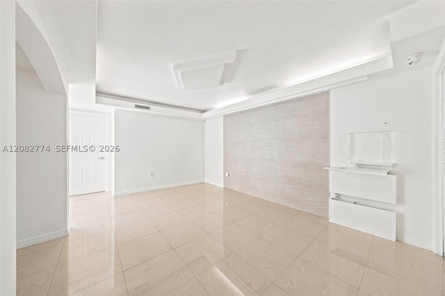 Photo - 9674 Fontainebleau Blvd