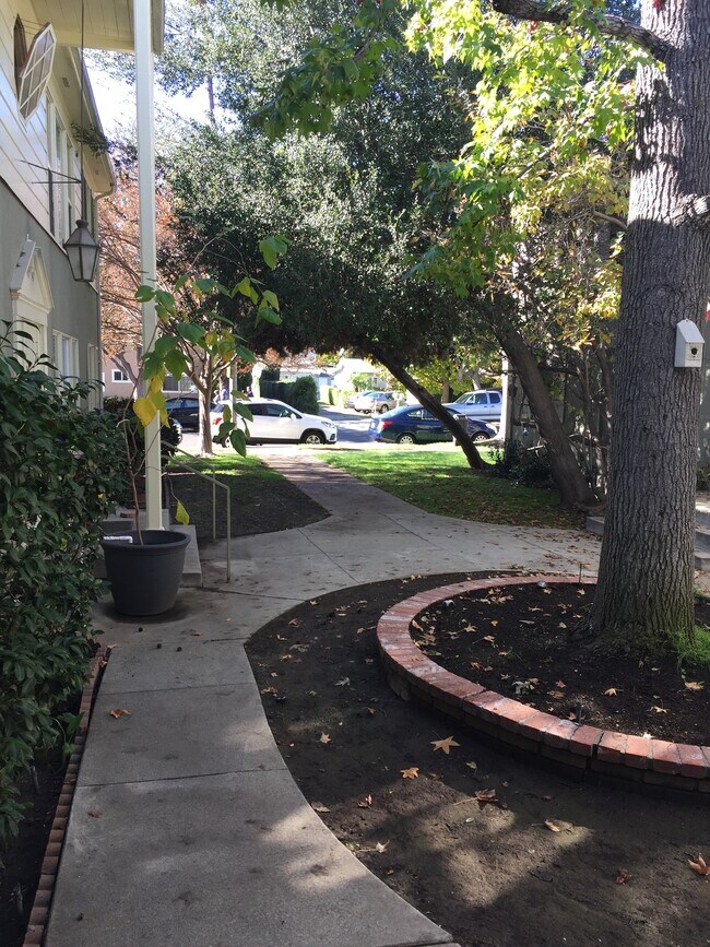Photo - 130 N Lamer St Unit #E