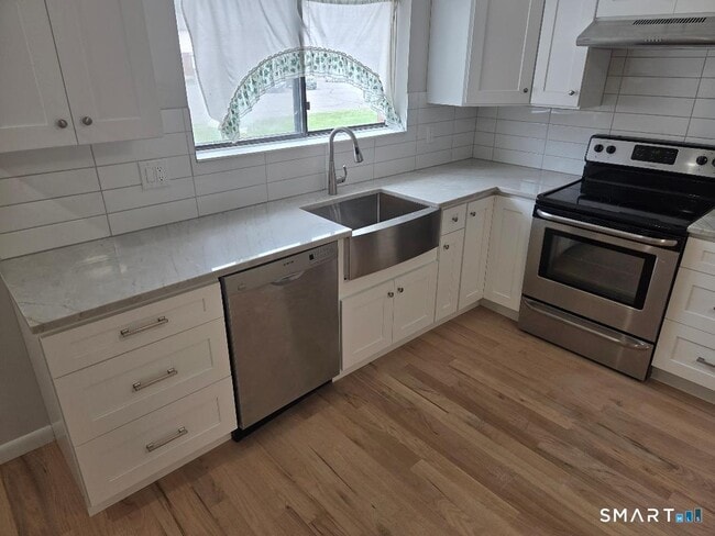 Photo - 39 Horton Hill Rd Unit 8G