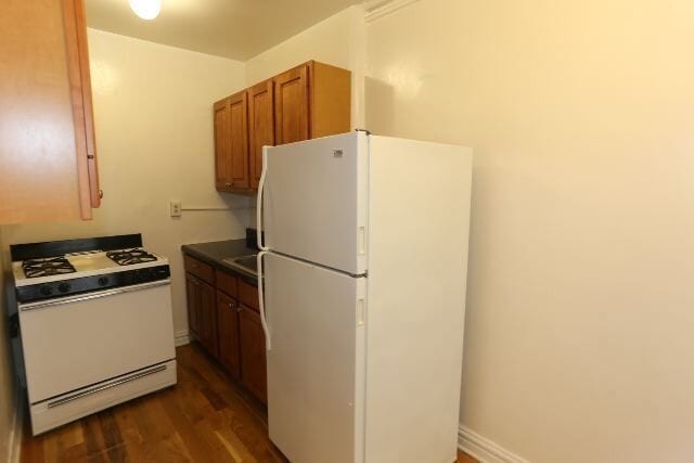 Photo - 430 W Roscoe St Unit 014