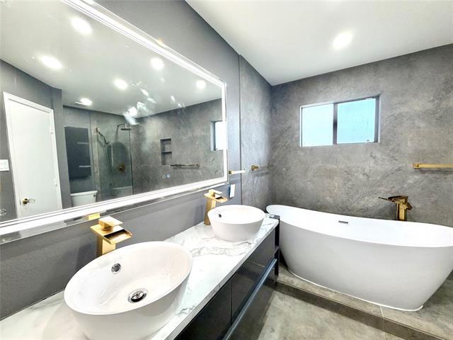 Photo - 923 Wayne Ave