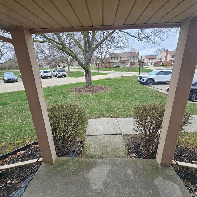 Photo - Updated 2 Bed Ranch Condo w/ Garage in Chesterfield, Prime Location