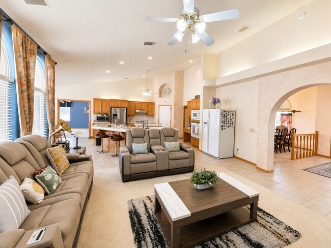 Photo - 16285 Monache Rd