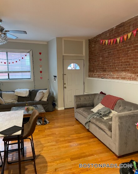 Photo - 153 Salem St Unidad 7