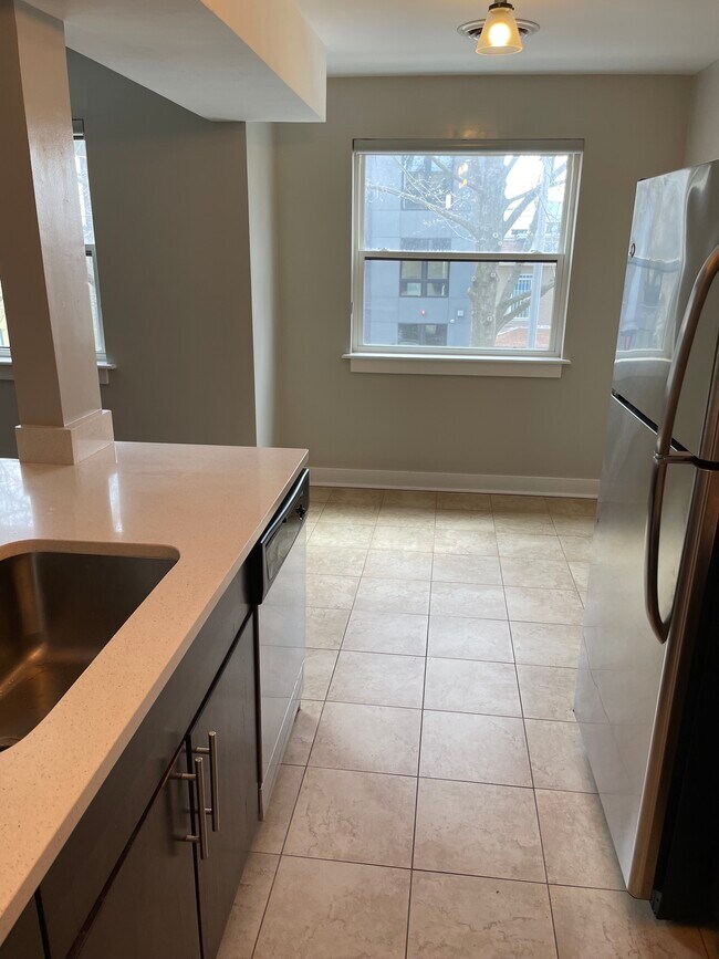 Photo - 907 Euclid St NW Unit 201