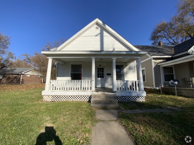 Building Photo - 415 Sager St Rental