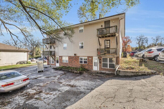 Photo - 9200 E 54th St