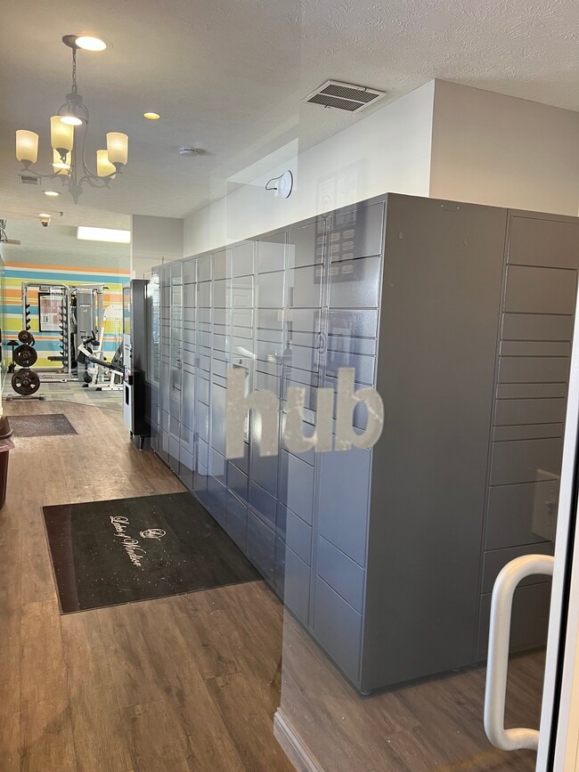 Hub Package Center