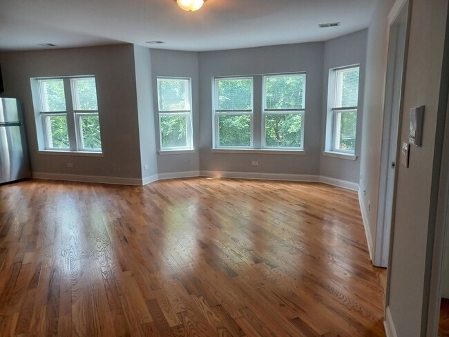 Photo - 5731 N Kimball Ave Unit 2A
