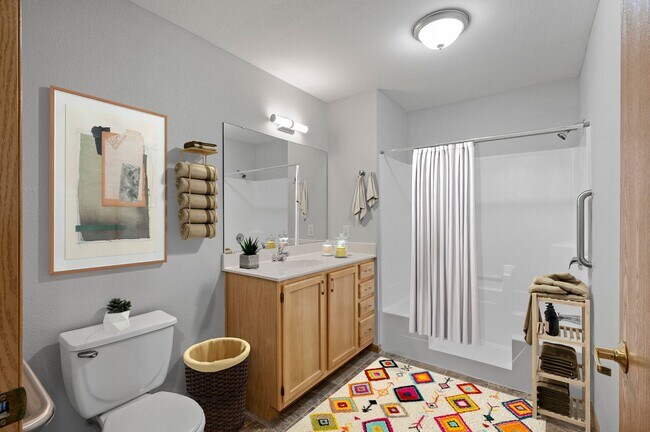 Creekside Commons Apartments
