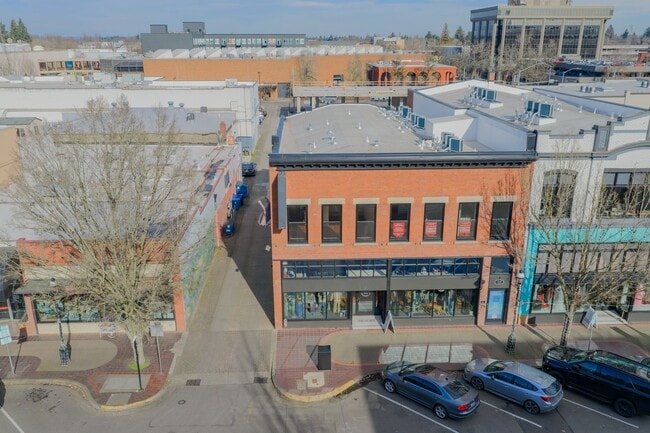 Photo - WINTER SPECIAL - NEWLY RENOVATED DOWNTOWN SALEM ONE BEDROOM Unit 455-205