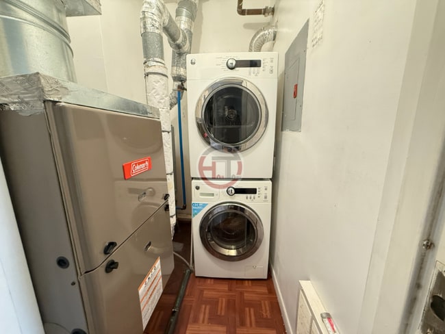 Photo - 227 Admiral Ln