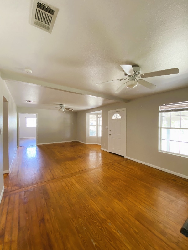 Photo - 143 Jasmine Ln