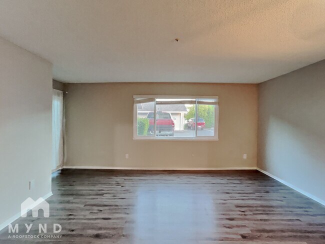 Photo - 6500 Country Club Dr Apt 7 Unit 7