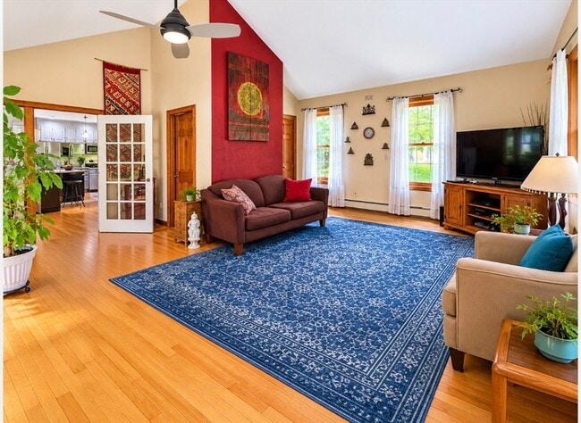 Photo - 31 Woodside Cir