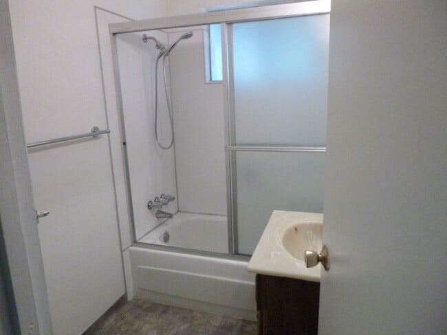 Photo - 0819 Unidad A