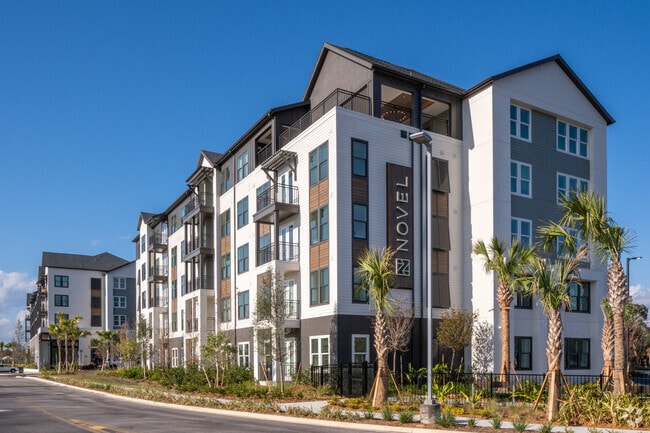 Building Photo - The Brooke at Rocky Point