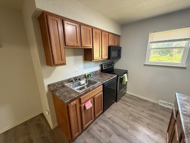 207 Wheaton Ct