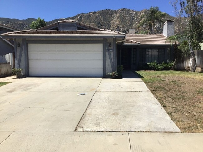 Building Photo - Beautiful 3 bedroom home!