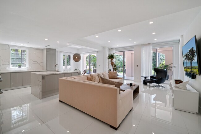 Photo - 19117 Fisher Island Dr