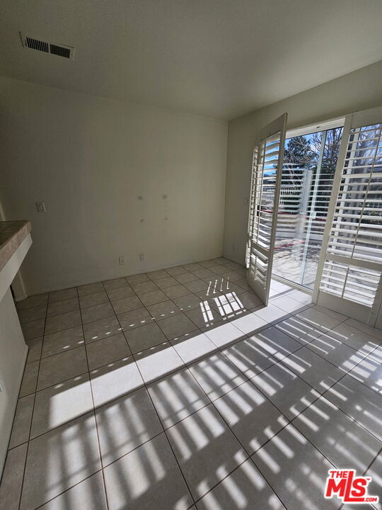 Photo - 25232 Carson Way