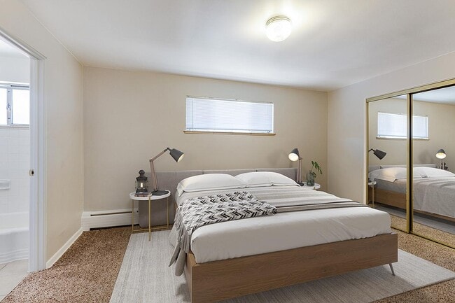 Photo - Maple Leaf Apartments