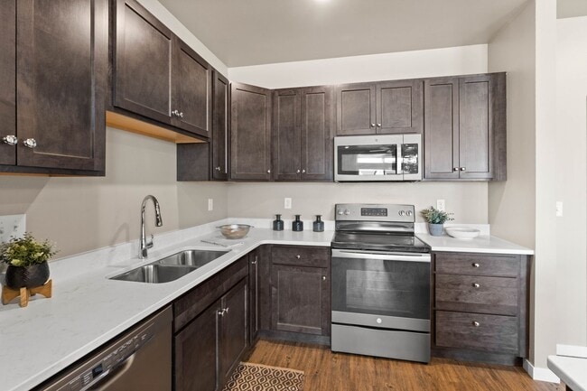 Photo - Spacious 1-Bedroom/1.5-Bath on second floor, unit 204 Unidad 80-204