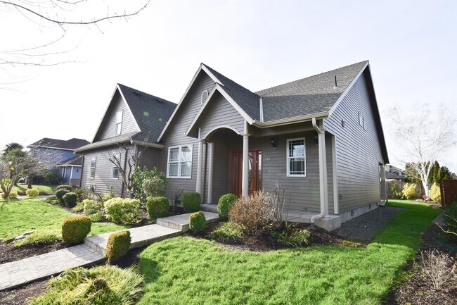 Photo - 2485 Meridian Dr