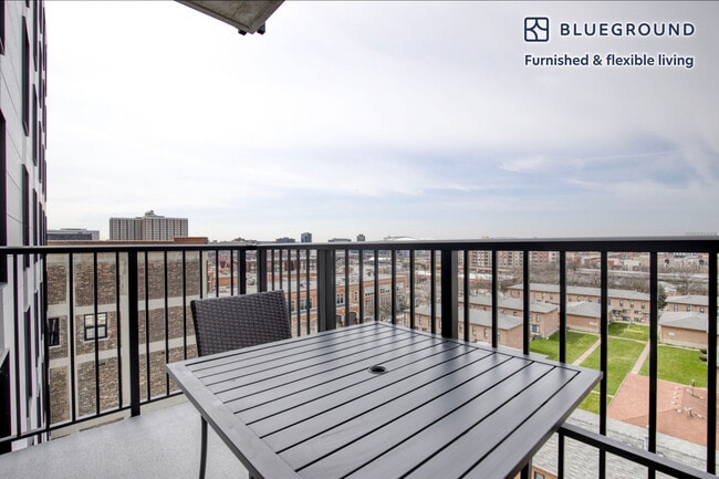 Photo - 150 N Ashland Ave Unit SI FL8-ID1053