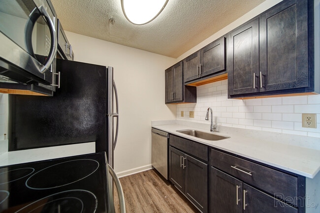 Photo - The Landings