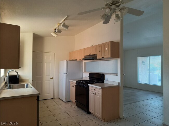 Photo - 1401 N Michael Way Unit 236