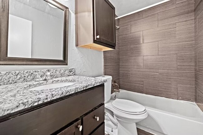 Photo - 5414 Reiger Ave Condo