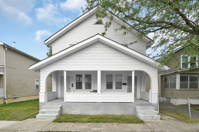 Building Photo - 53-55-55 Schultz Ave Rental