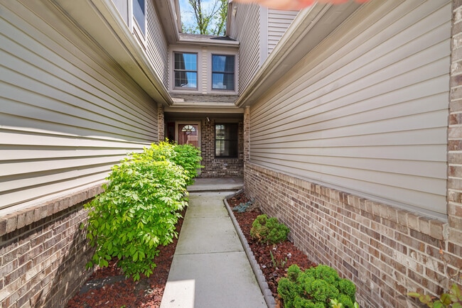 Photo - 45189 Horseshoe Dr