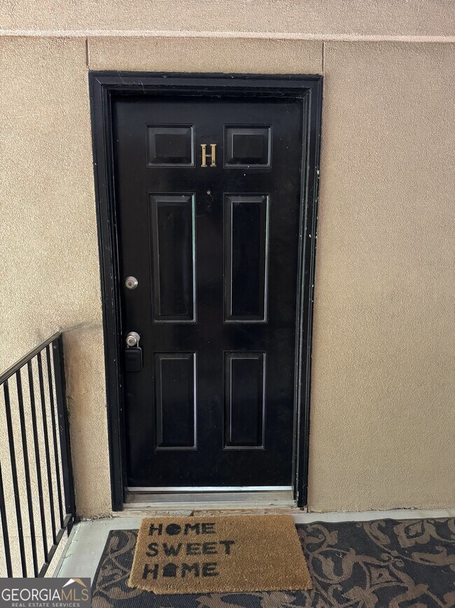 Photo - 100 Downing Way Unit APT H