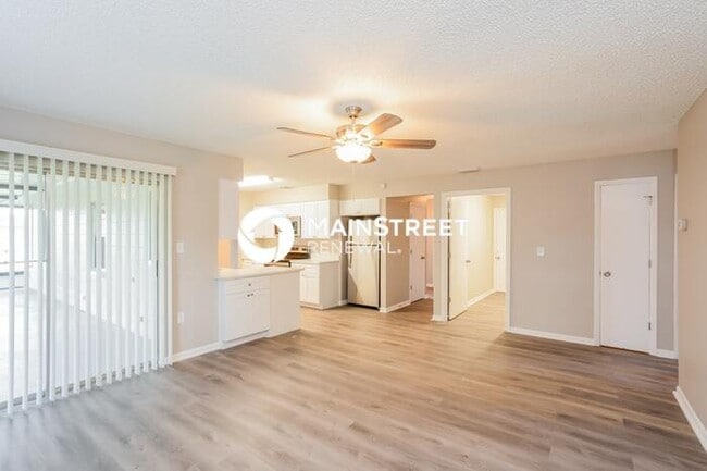 3 Bedroom Pet-Friendly Home in LAKELAND, FL with Main Street Renewal