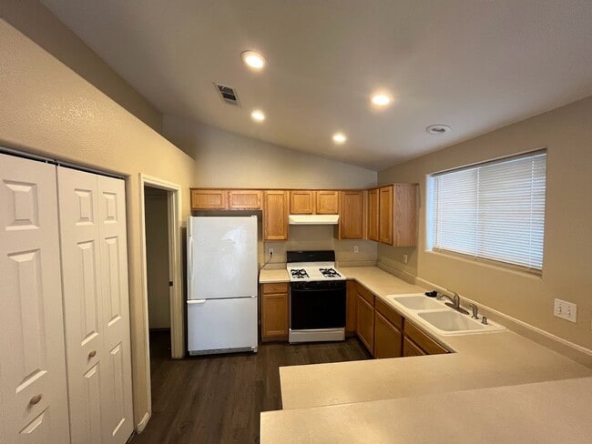 Photo - Great Single Story 3 Bedroom in the SW!