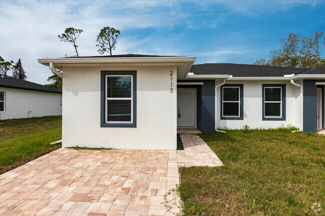 Building Photo - BRAND NEW Construction, 3 bed / 2 bath Ren... Rental