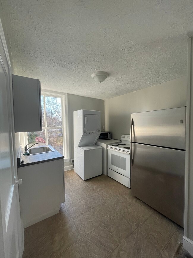 Photo - 221 W King St Apartamentos Unidad 1