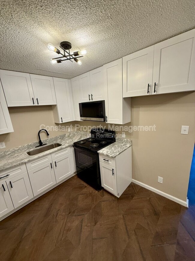 Photo - 2516 Medford Pl