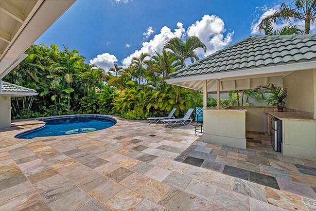 Photo - 5 BR Executive Home with Pool in prestigious Kahala! Pet Friendly!
