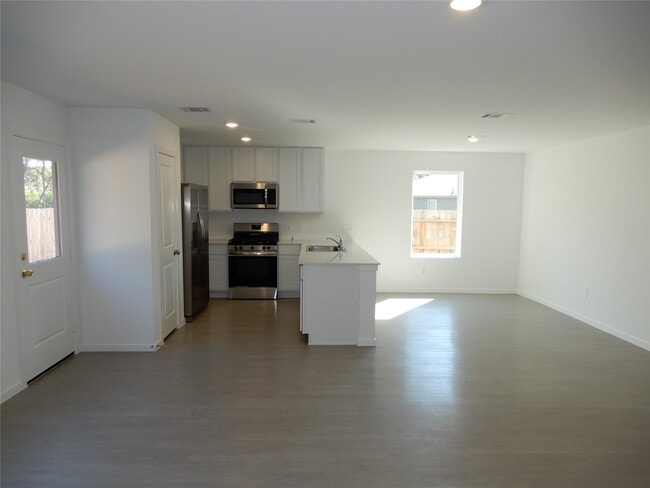 Photo - 16551 Plum Bark Dr
