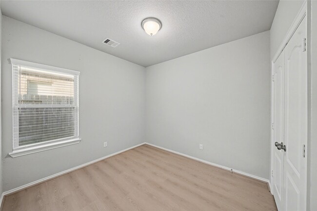 Building Photo - 8407 Balding Dr