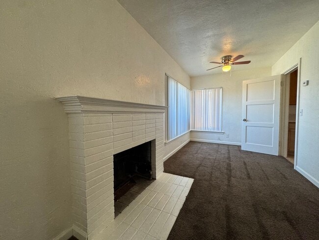 Photo - 3452 E Clinton Ave Unit 3452