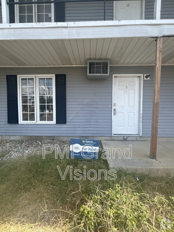 Building Photo - 1305 18th St Unit 9 Rental