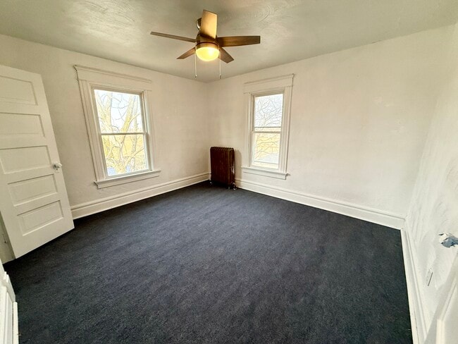 Photo - 304 N Williams St Unit Upstairs