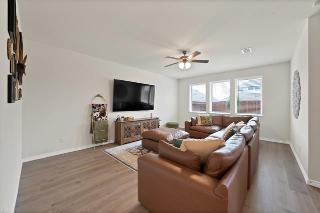 Photo - 9720 Lariat Dr