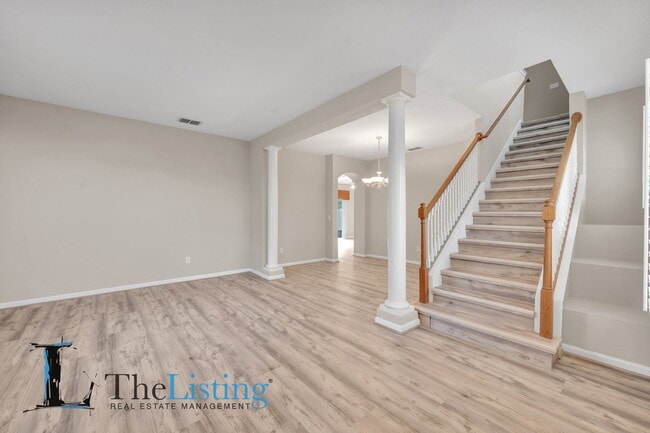Photo - 2872 Spring Heather Pl